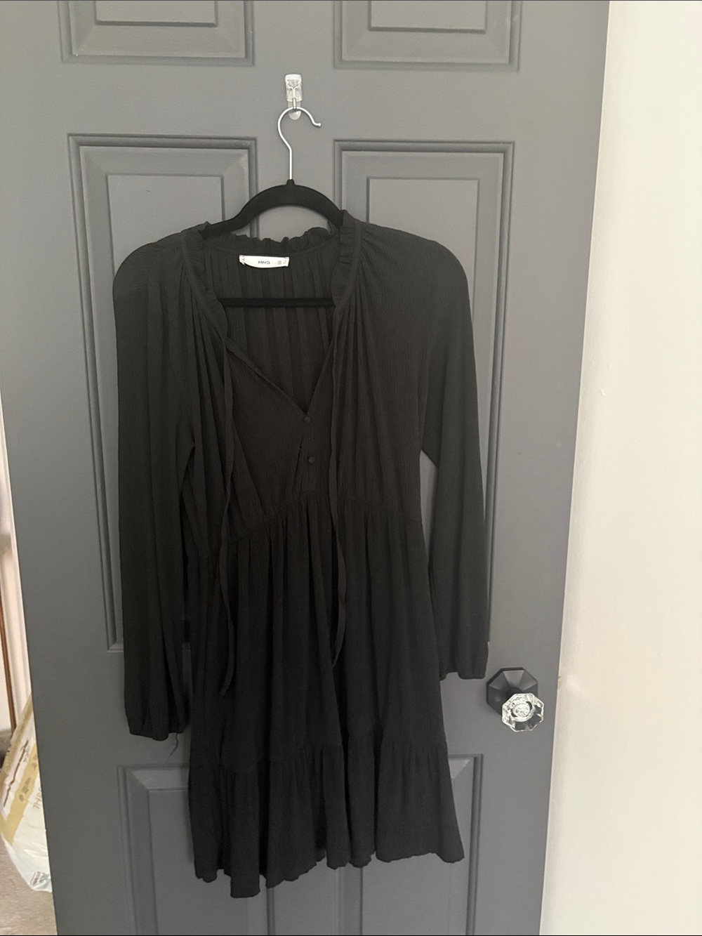 Mango Black Long-Sleeve Tiered V-Neck Dress